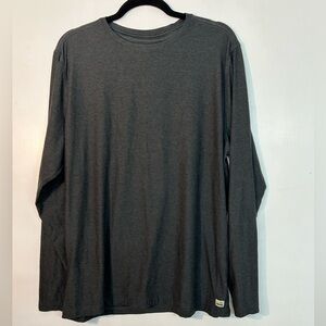 Vuori strato tech long sleeve men’s XL